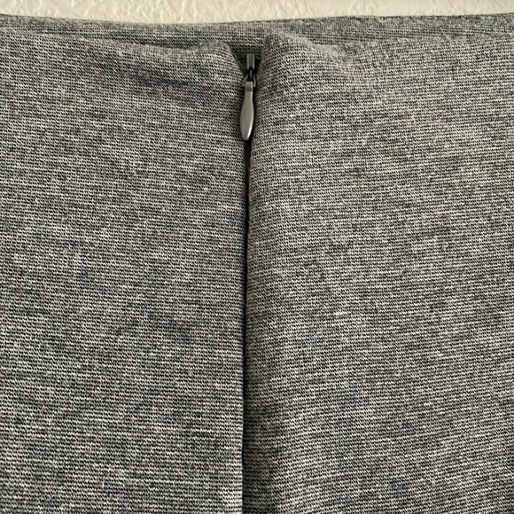 New York & Company Women Charcoal Stretch Pencil Skirt Size 10 Contemporary - Picture 5 of 11